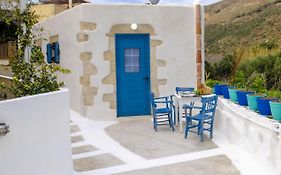 Trigono Traditional House